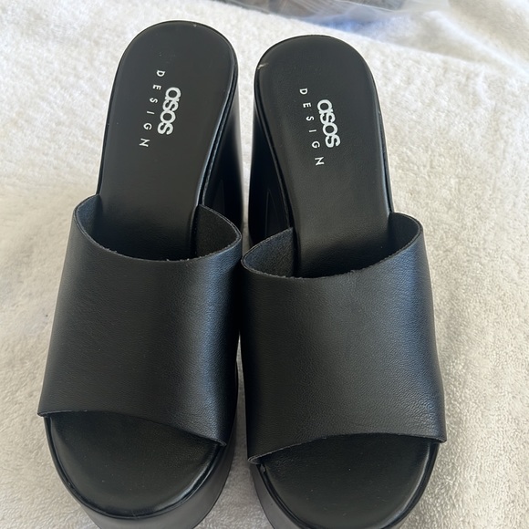 ASOS DESIGN Nebi chunky platform heeled mules in black - Picture 4 of 8